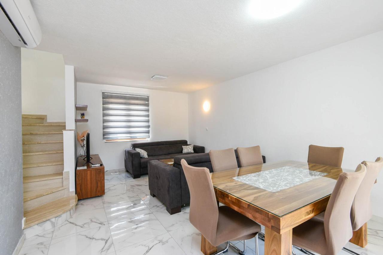 Lidija Apartmani Orebic Exterior photo