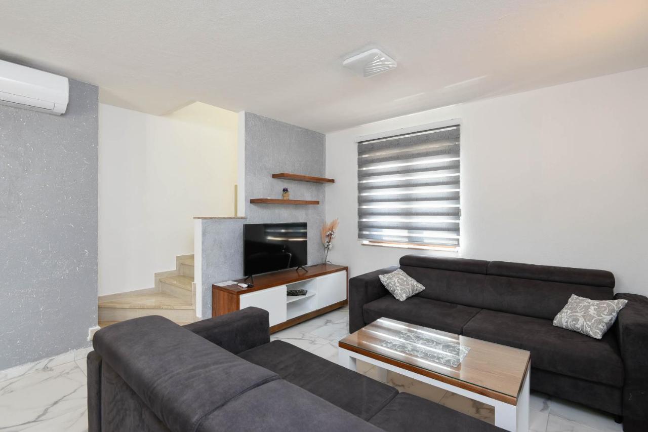 Lidija Apartmani Orebic Exterior photo