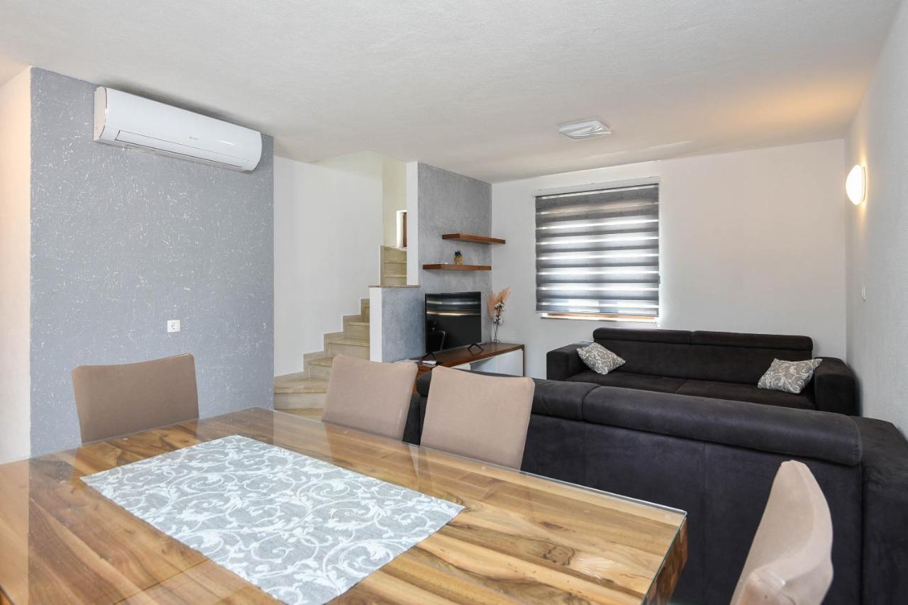 Lidija Apartmani Orebic Exterior photo